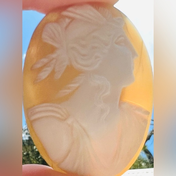 GORGEOUS Victorian Antique Large Unmounted Shell Cameo Large Goddess/God - Picture 3 of 12